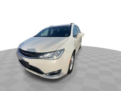Used 2020 Chrysler Pacifica - photo 1