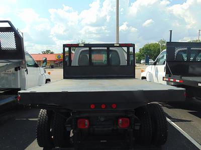 Used 2005 Chevrolet Kodiak C5500 5500 w/ 9' Steel Flatbed Dump Regular Cab 4x2 Flatbed Truck for sale #CT40413 - photo 2