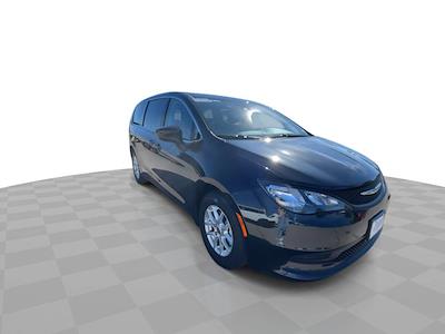 Used 2023 Chrysler Voyager LX Minivan for sale #CT42077 - photo 1