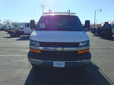 Used 2022 Chevrolet Express 3500 - photo 1
