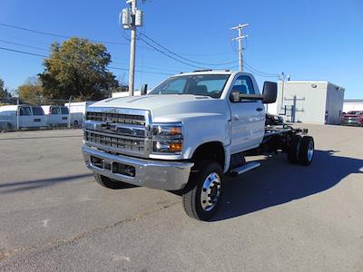 2023 Chevrolet Silverado 6500 Regular Cab DRW 4x4, Cab Chassis for sale #PH787569 - photo 1