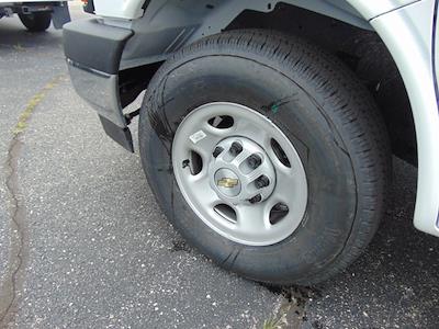 New 2025 Chevrolet Express 3500 - photo 1