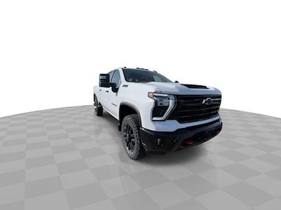 New 2026 Chevrolet Silverado 2500 LT Crew Cab for sale #T1136525 - photo 1