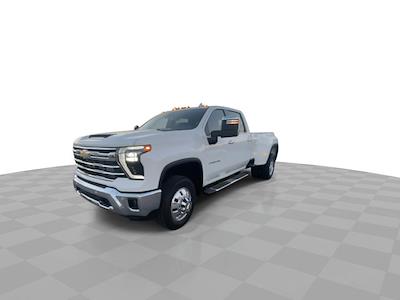2026 Chevrolet Silverado 3500 Crew Cab 4WD Pickup for sale #TF118888 - photo 1