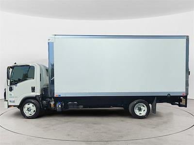2025 Chevrolet LCF 5500XD Regular Cab RWD Summit Truck Body Box Truck for sale #V12493 - photo 2