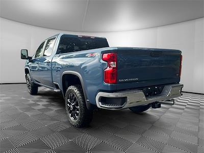 New 2025 Chevrolet Silverado 3500 LT Crew Cab 4x4 Pickup for sale #V12494 - photo 2