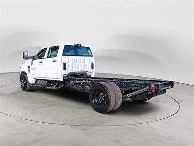 2024 Chevrolet Silverado 5500 Crew Cab DRW RWD Cab Chassis for sale #V12724 - photo 2