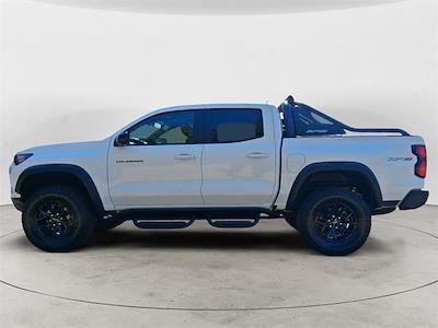 2025 Chevrolet Colorado Crew Cab 4x4 Pickup for sale #V13171 - photo 2
