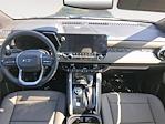 2025 Chevrolet Colorado Crew Cab 4x4 Pickup for sale #V13171 - photo 17