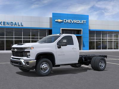 2025 Chevrolet Silverado 3500 Regular Cab DRW 4x4 Cab Chassis for sale #V13173 - photo 2