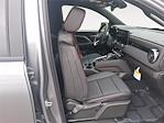 2026 Chevrolet Colorado Crew Cab 4x4 Pickup for sale #V13290 - photo 15