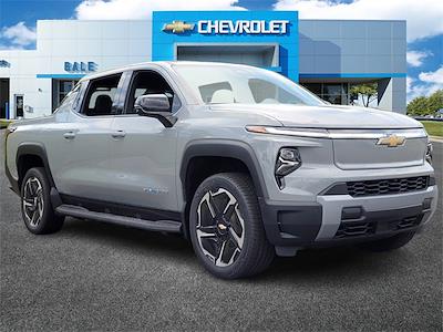 New 2026 Chevrolet Silverado EV LT Crew Cab 4WD Pickup for sale #TU400540` - photo 1