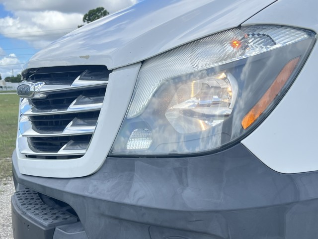 Used 2016 Freightliner Sprinter 2500 - photo 15