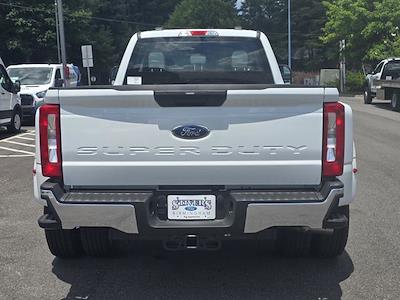 2025 Ford F-350 Crew Cab DRW 4x4 Pickup for sale #H2227 - photo 2