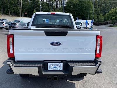 New 2025 Ford F-250 XL Crew Cab 4x4 Pickup for sale #H2198 - photo 2