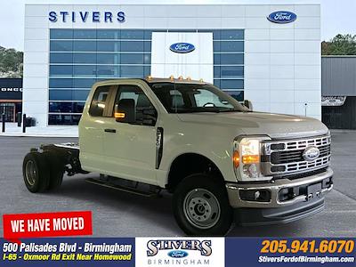 New 2025 Ford F-350 XL Super Cab 4x4 Cab Chassis for sale #H2211 - photo 1