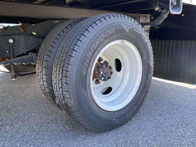 New 2025 Ford E-350 - photo 19