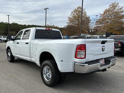 2024 Ram 3500 Crew Cab DRW 4x2, Pickup for sale #804202 - photo 2