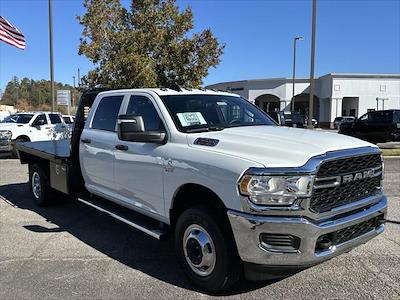 2024 Ram 3500 Crew Cab DRW 4x4, Flatbed Truck for sale #804784 - photo 1