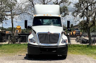 Used 2019 International LT International A26 Semi Truck for sale #503949 - photo 2