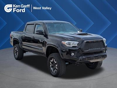 2017 Toyota Tacoma Double Cab 4WD Pickup for sale #HM113517W - photo 1