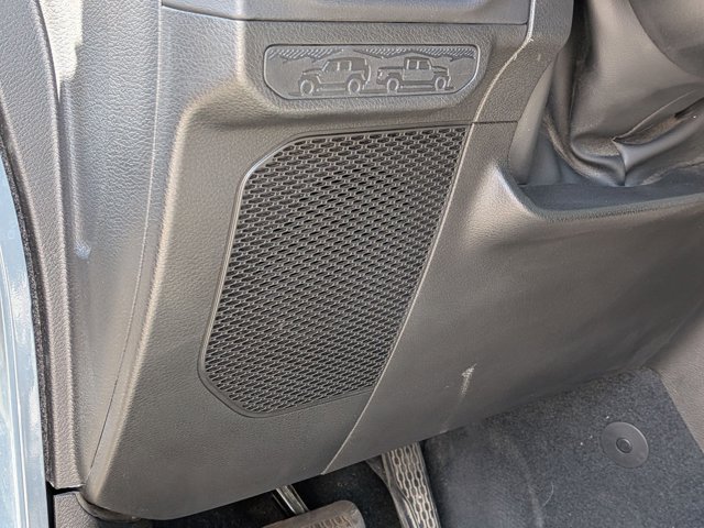 Used 2024 Jeep Gladiator - photo 13