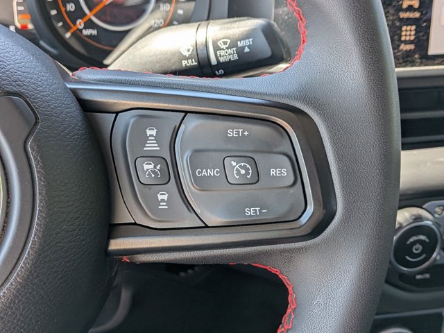 Used 2024 Jeep Gladiator - photo 18