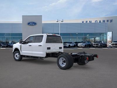 2026 Ford F-350 Crew Cab DRW 4WD Cab Chassis for sale #TEC76328 - photo 2
