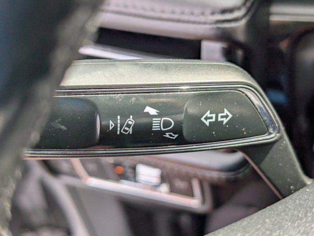Used 2022 Lincoln Nautilus - photo 30