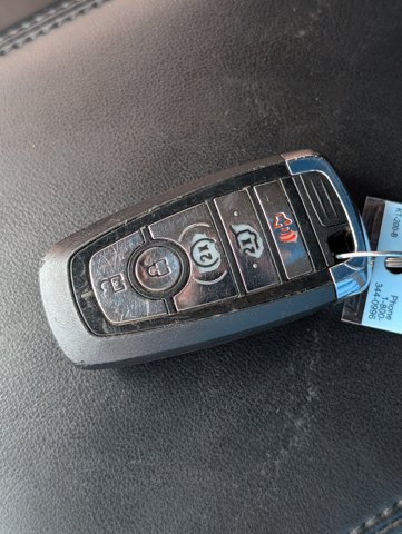 Used 2022 Lincoln Nautilus - photo 36