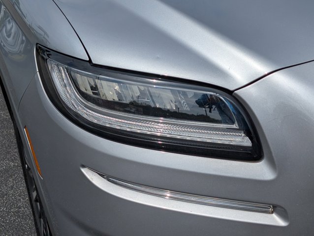Used 2022 Lincoln Nautilus - photo 7