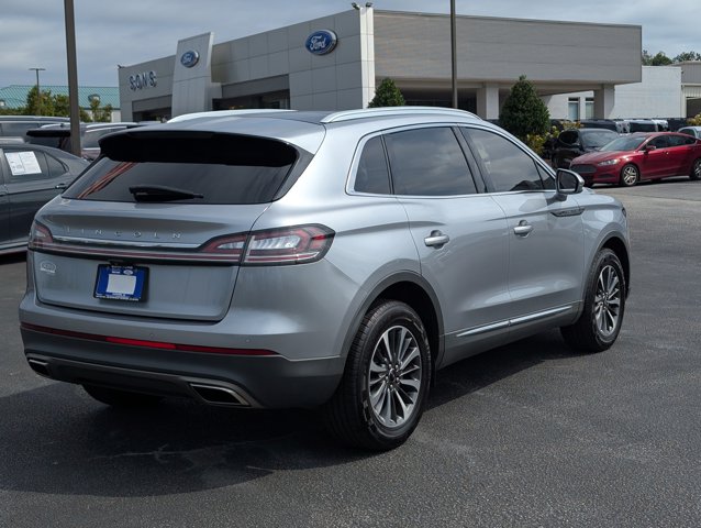 Used 2022 Lincoln Nautilus - photo 11