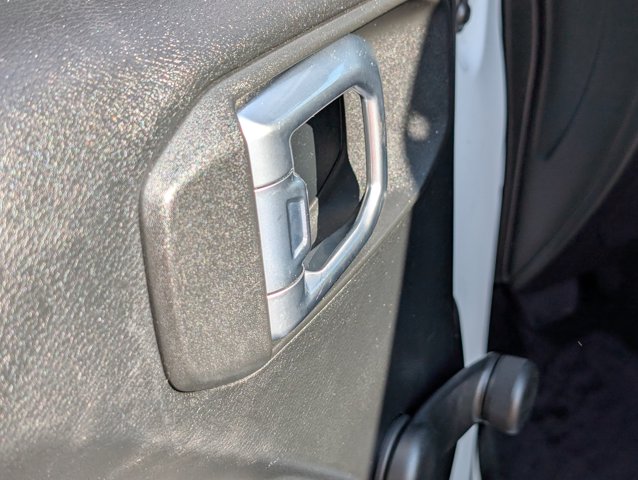Used 2018 Jeep Wrangler - photo 18