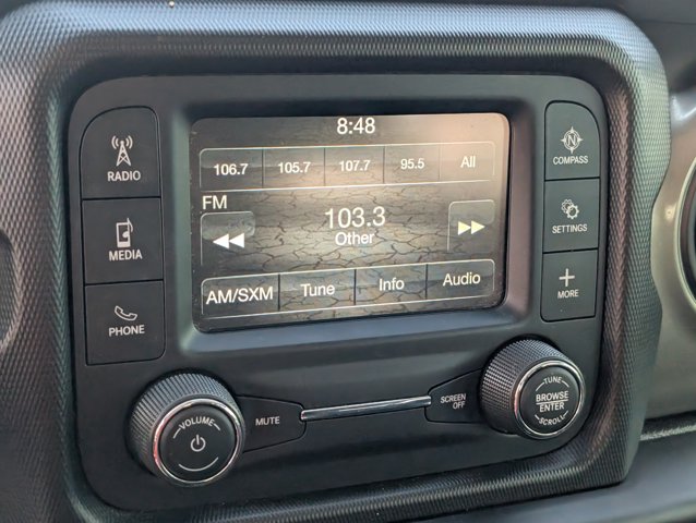 Used 2018 Jeep Wrangler - photo 24