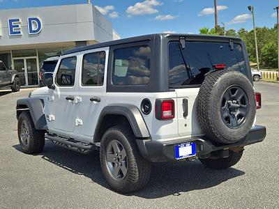 Used 2018 Jeep Wrangler - photo 2