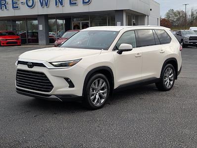 Used 2024 Toyota Grand Highlander - photo 1