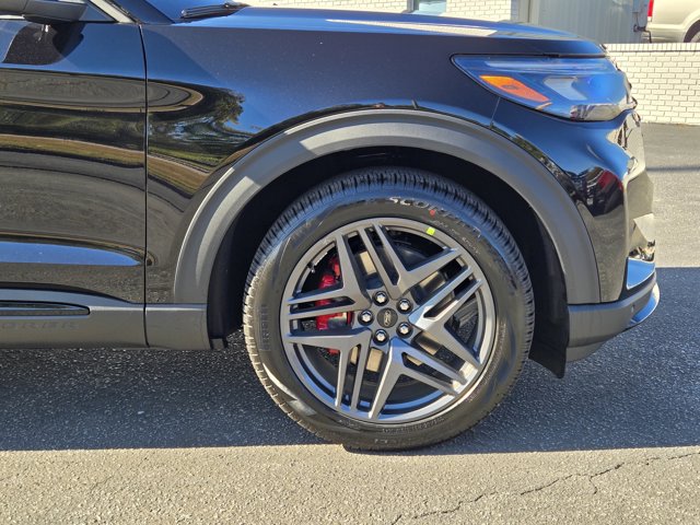 New 2026 Ford Explorer - photo 14
