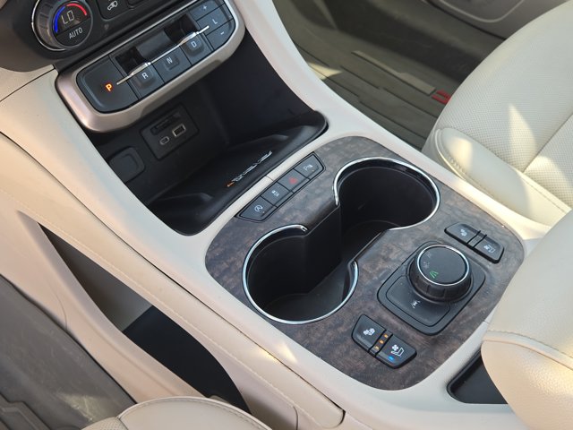 Used 2023 GMC Acadia - photo 33