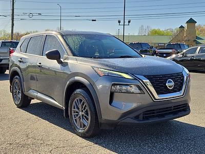 Used 2021 Nissan Rogue - photo 1