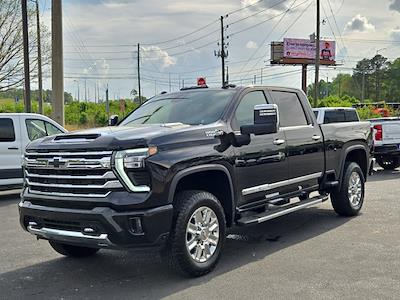Used 2025 Chevrolet Silverado 2500 - photo 1