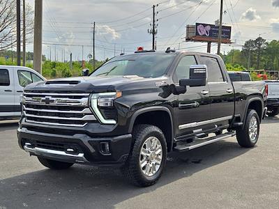 Used 2025 Chevrolet Silverado 2500 - photo 1