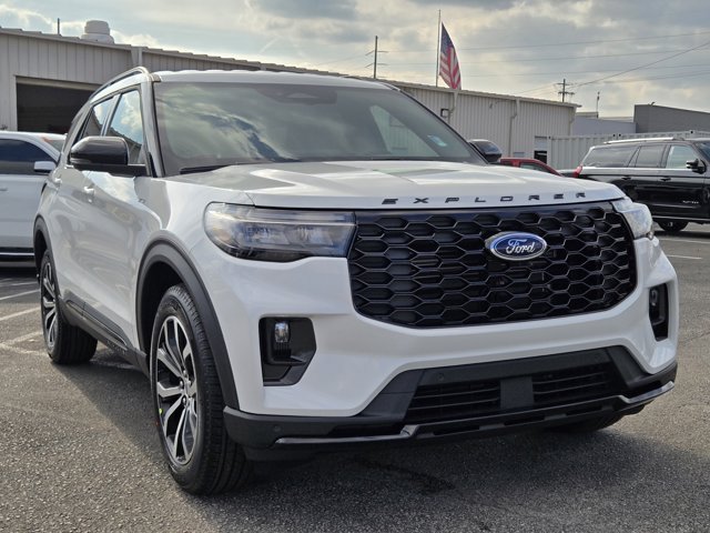 New 2026 Ford Explorer - photo 8