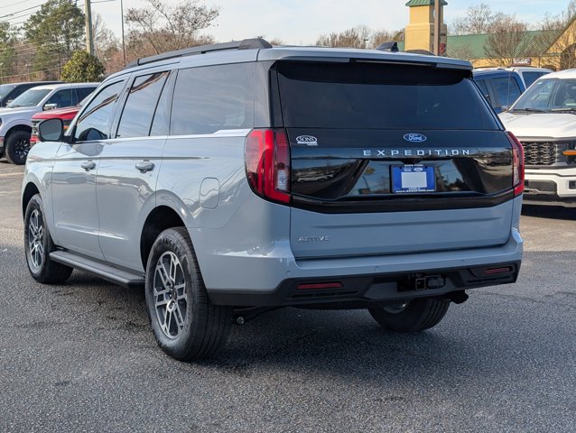 New 2026 Ford Expedition - photo 2