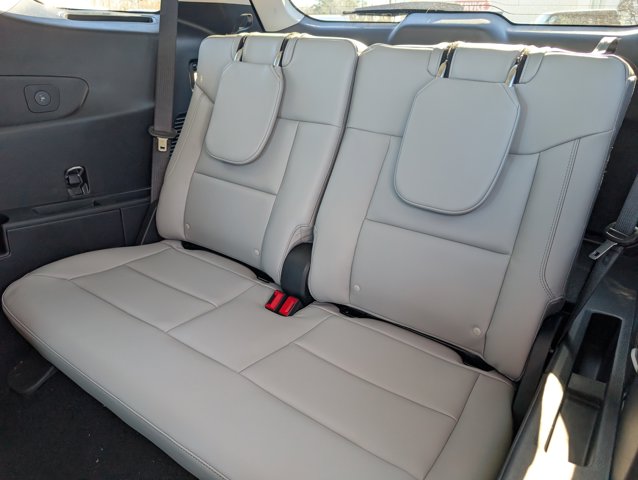 New 2026 Ford Explorer - photo 17