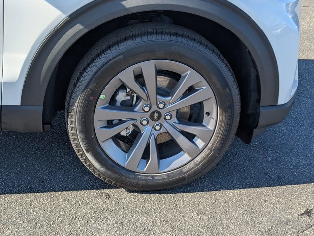 New 2026 Ford Explorer - photo 11