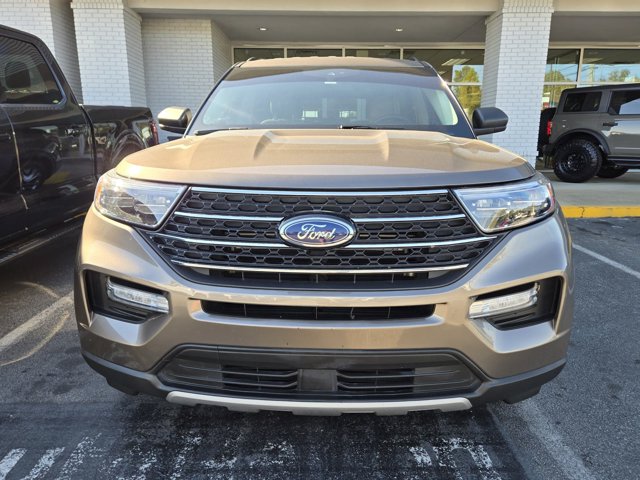 Used 2021 Ford Explorer - photo 2