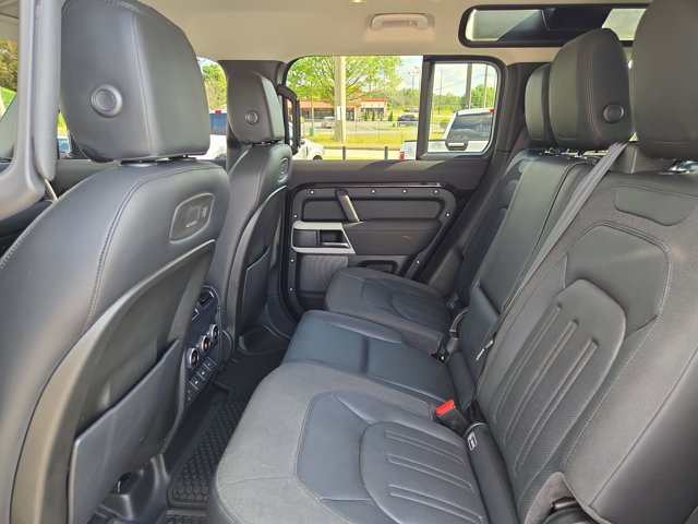 Used 2020 Land Rover Defender - photo 12