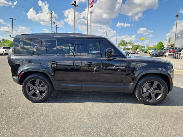 Used 2020 Land Rover Defender - photo 39