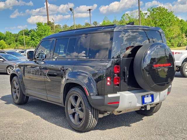 Used 2020 Land Rover Defender - photo 2