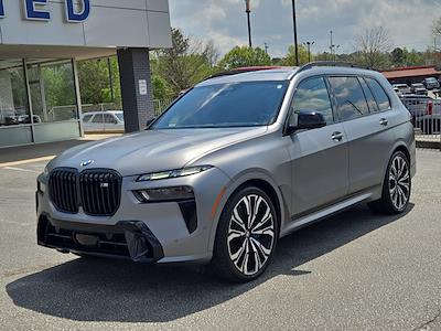 Used 2024 BMW X7 - photo 1